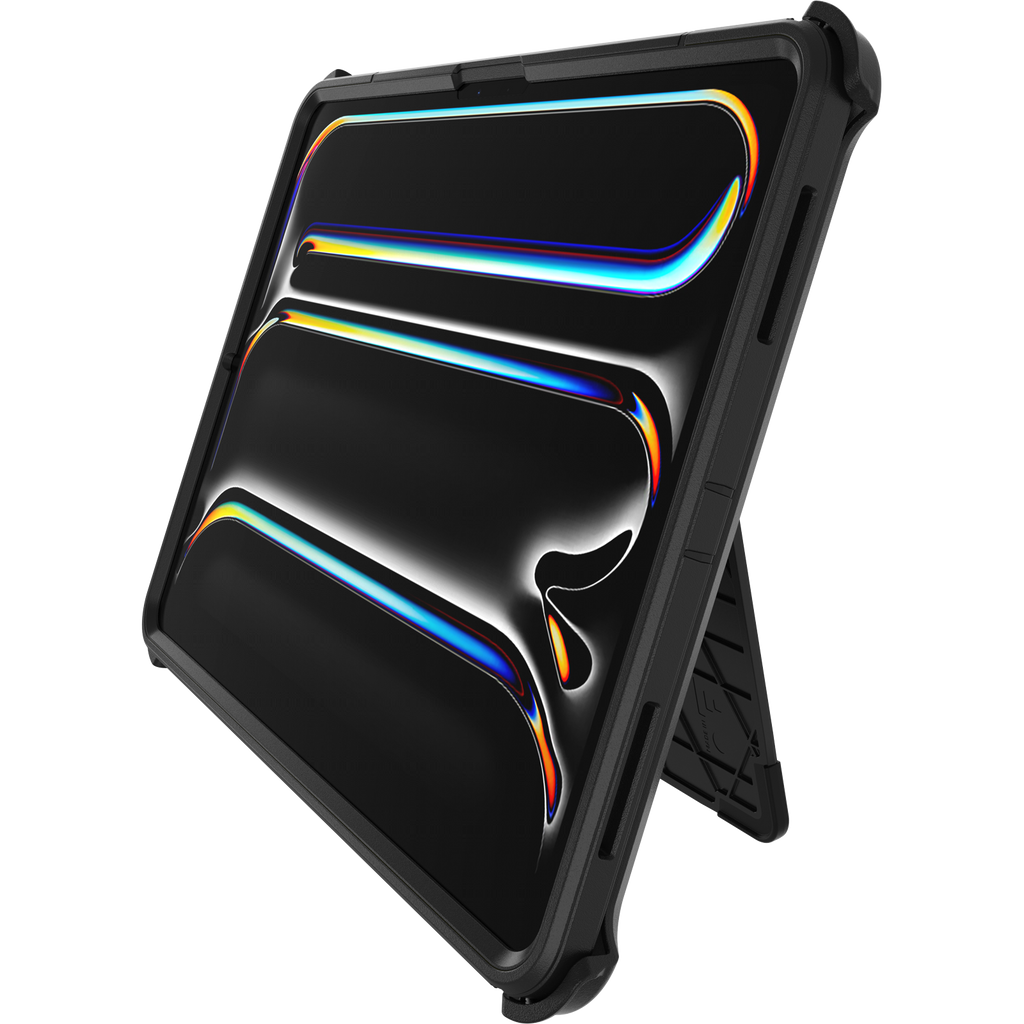 iPad Pro 13-inch (M5) and iPad Pro 13-inch (M4) Defender Series Pro Case - Image 9757