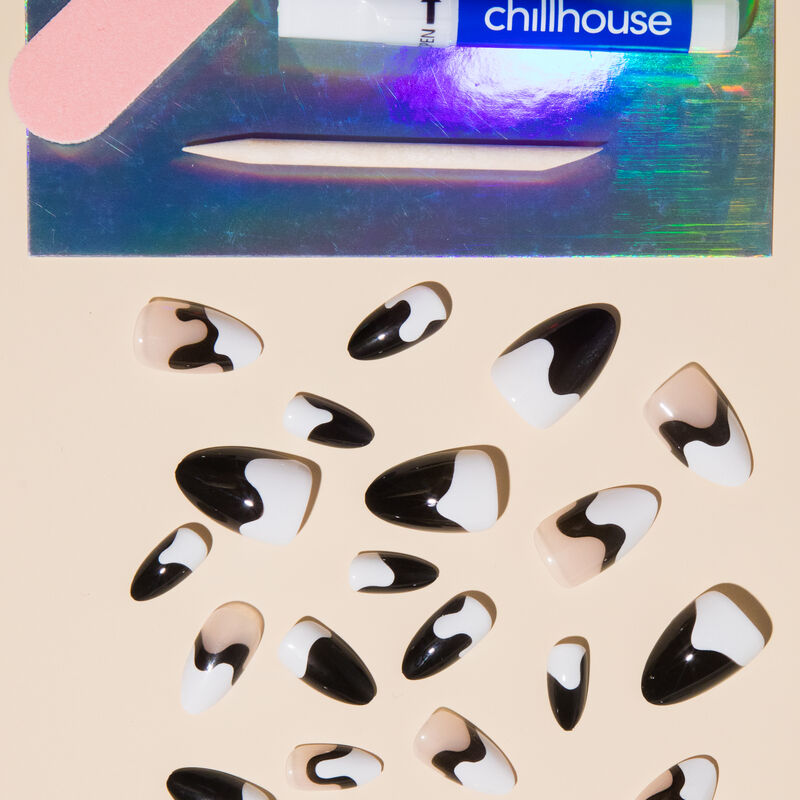 product image 3 - OtterBox x Chillhouse Black and White Nail Set Check Out That Drip